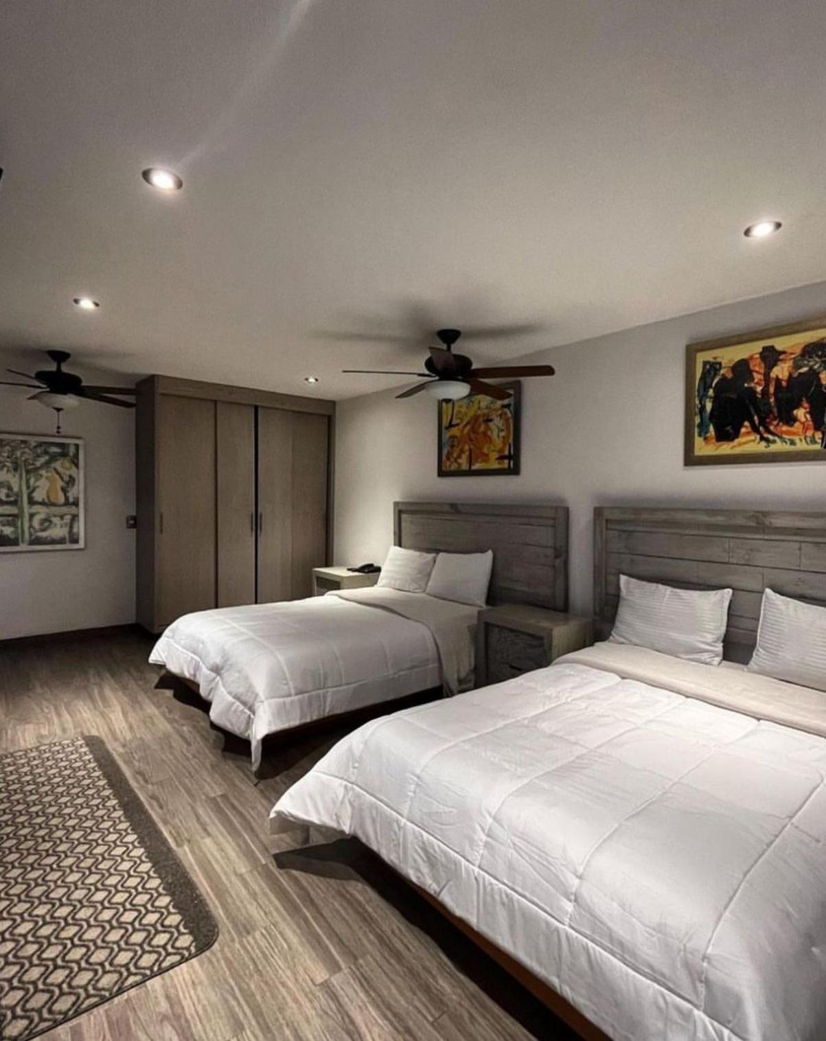 Casa Carmona 33 Hotel Queretaro Ngoại thất bức ảnh
